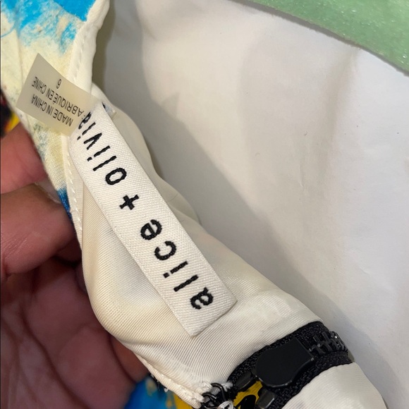 Alice + Olivia Colorful Abstract Long Sleeve Dress - Picture 9 of 9